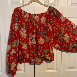 Floral print top for Spring and Summer!